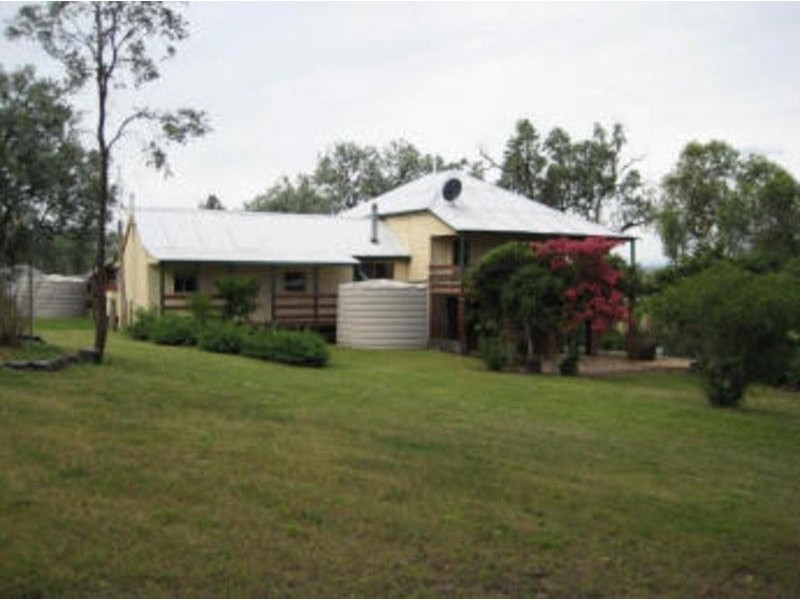 McLeod Lodge 83 Rockhampton Rd, Stanthorpe QLD 4380