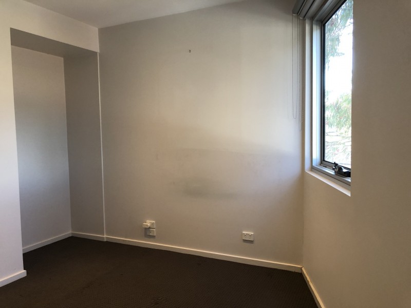 2/11 Woods Street, Yarraville VIC 3013