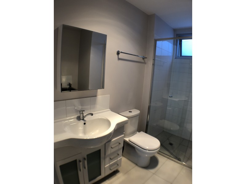 2/11 Woods Street, Yarraville VIC 3013