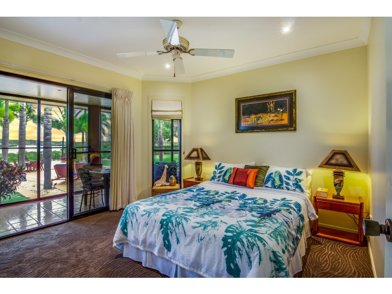 291 Sheehans Road, Calavos QLD 4670