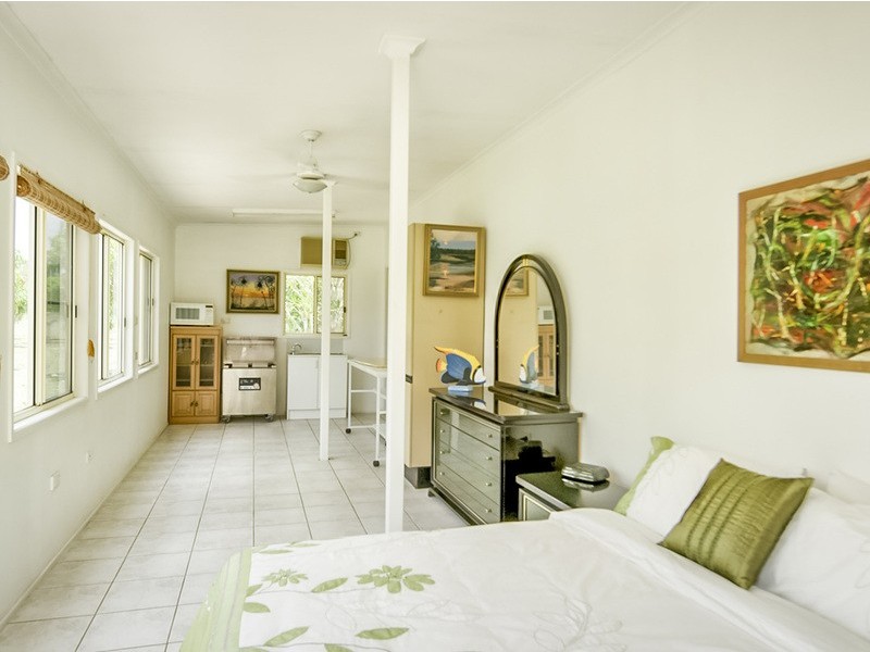 291 Sheehans Road, Calavos QLD 4670