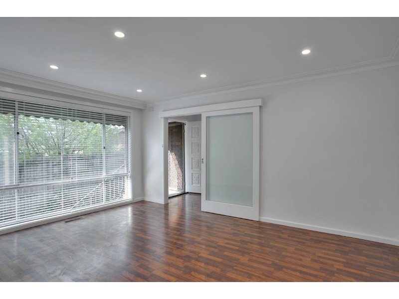 2/3 Glencairn Avenue, Camberwell VIC 3124