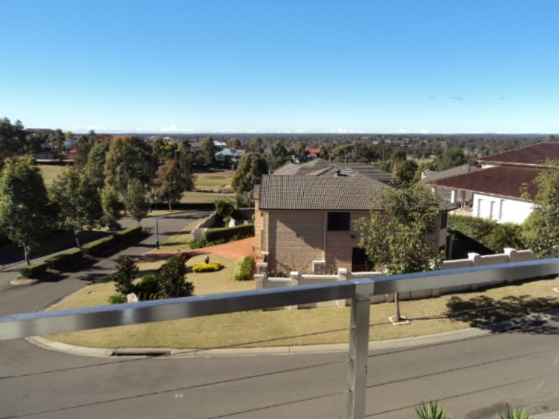 17 Rebellion way, Macquarie Links NSW 2565