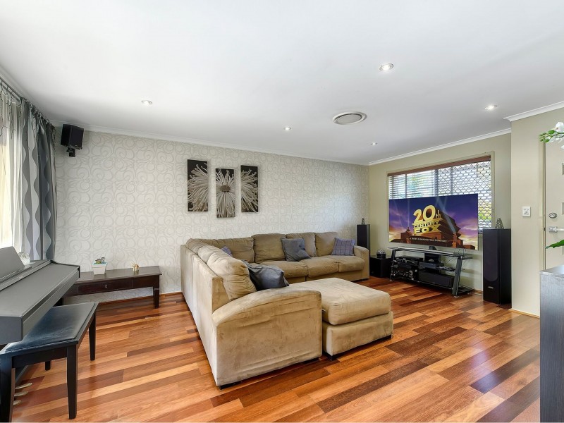 11 Ironbark Crescent, Camira QLD 4300
