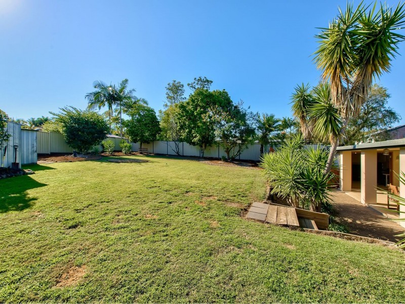 11 Ironbark Crescent, Camira QLD 4300
