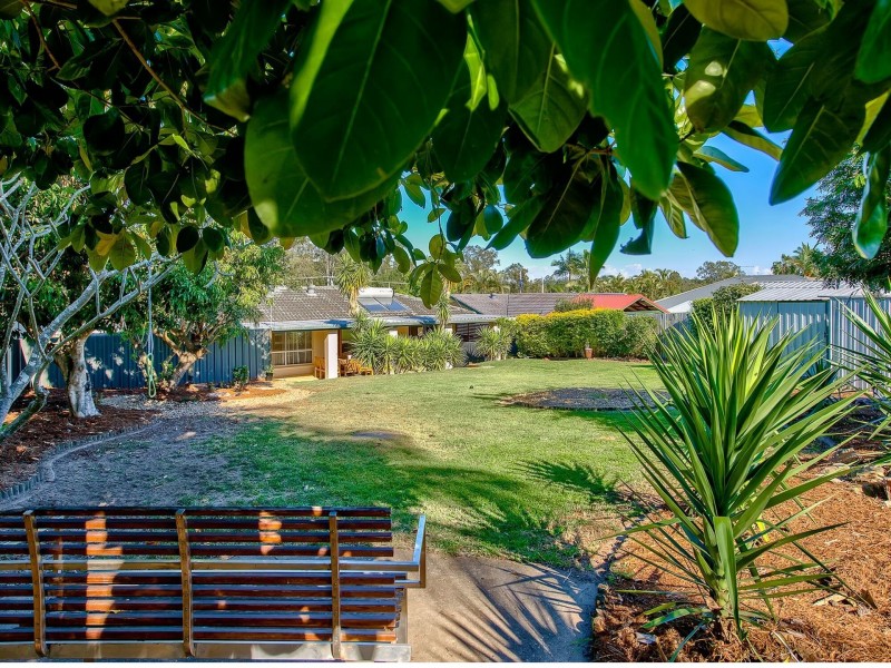 11 Ironbark Crescent, Camira QLD 4300