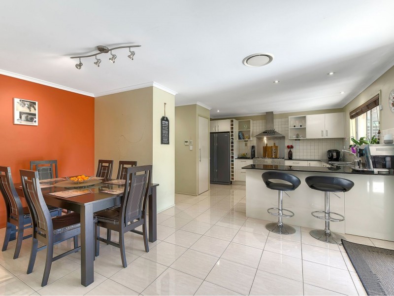 11 Ironbark Crescent, Camira QLD 4300