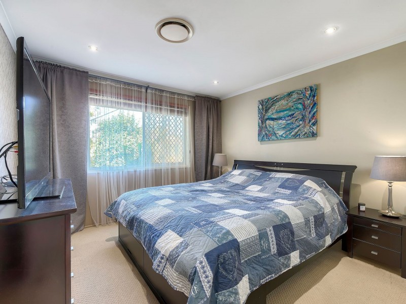 11 Ironbark Crescent, Camira QLD 4300