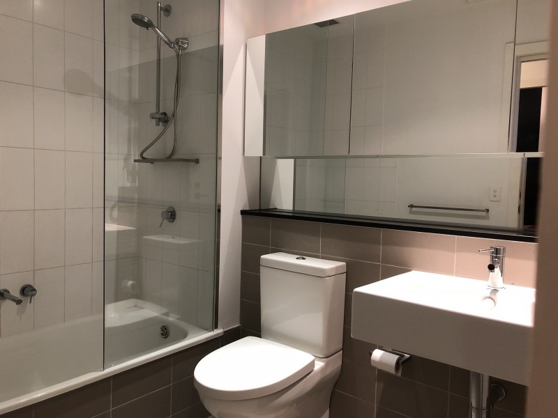 1011/470 St Kilda Road, Melbourne VIC 3004