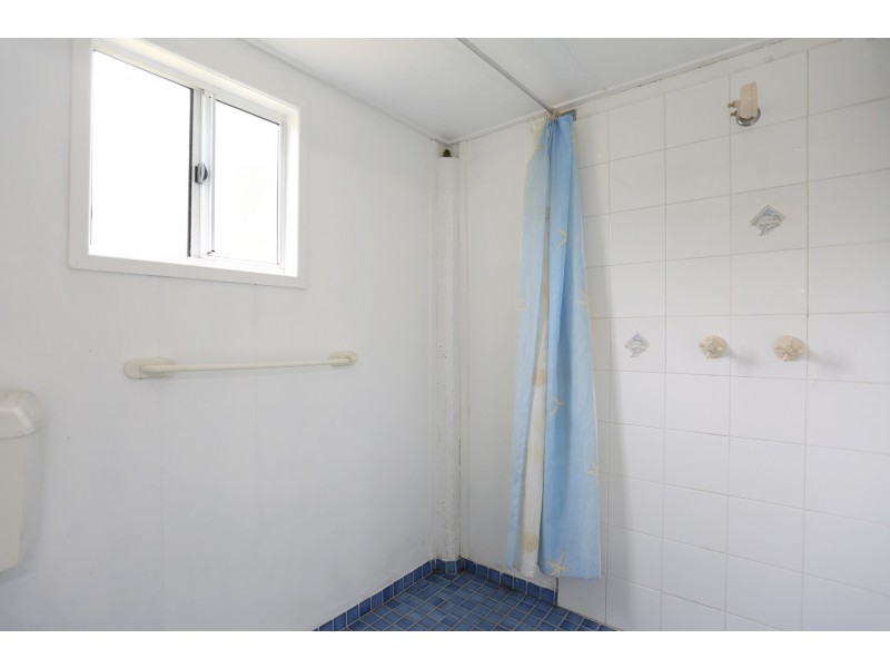 17 Rosella Street, Slade Point QLD 4740