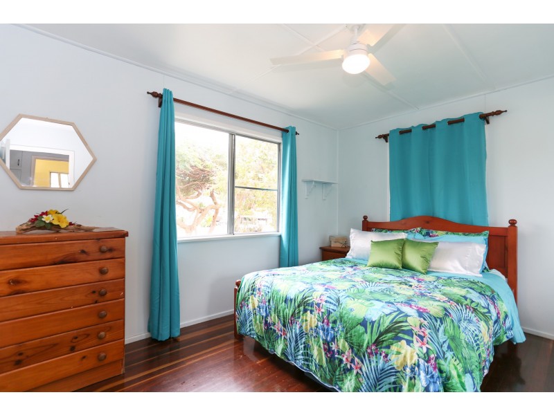 17 Rosella Street, Slade Point QLD 4740