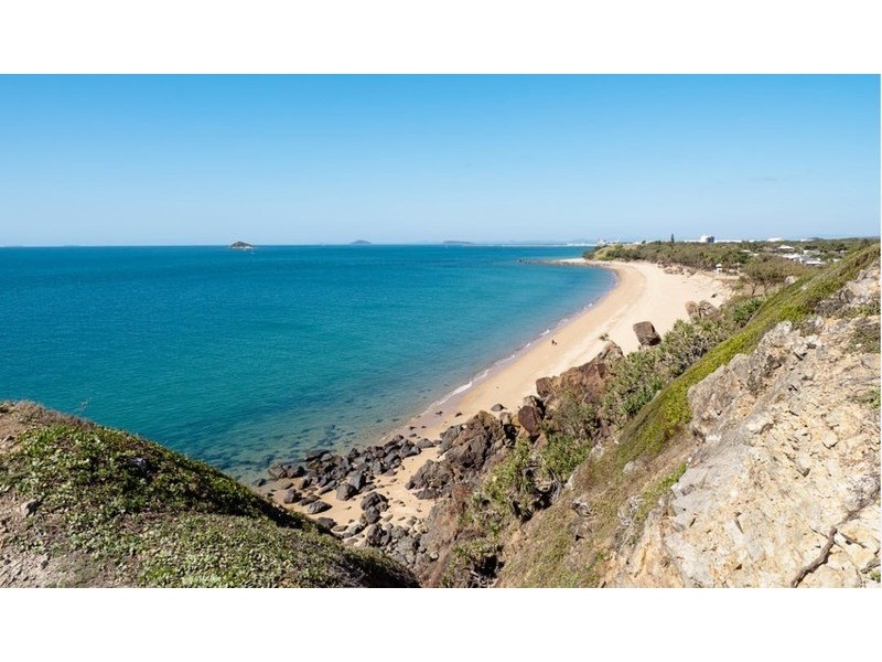 17 Rosella Street, Slade Point QLD 4740