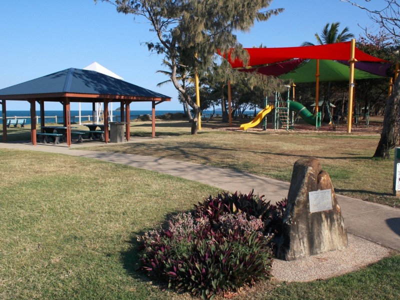 17 Rosella Street, Slade Point QLD 4740