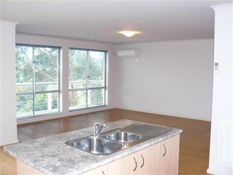 41 Toscana Way, Hidden Valley VIC 3756