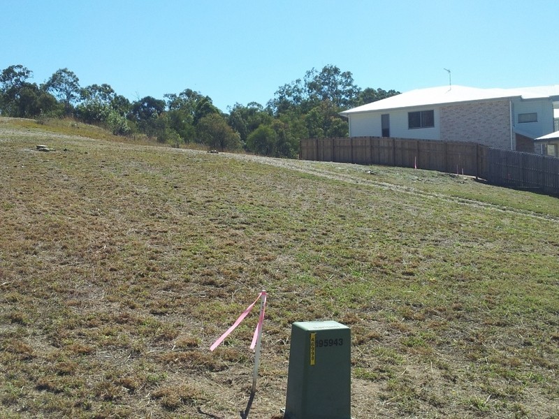 8A/8B Jenny Lind Court, Boyne Island QLD 4680