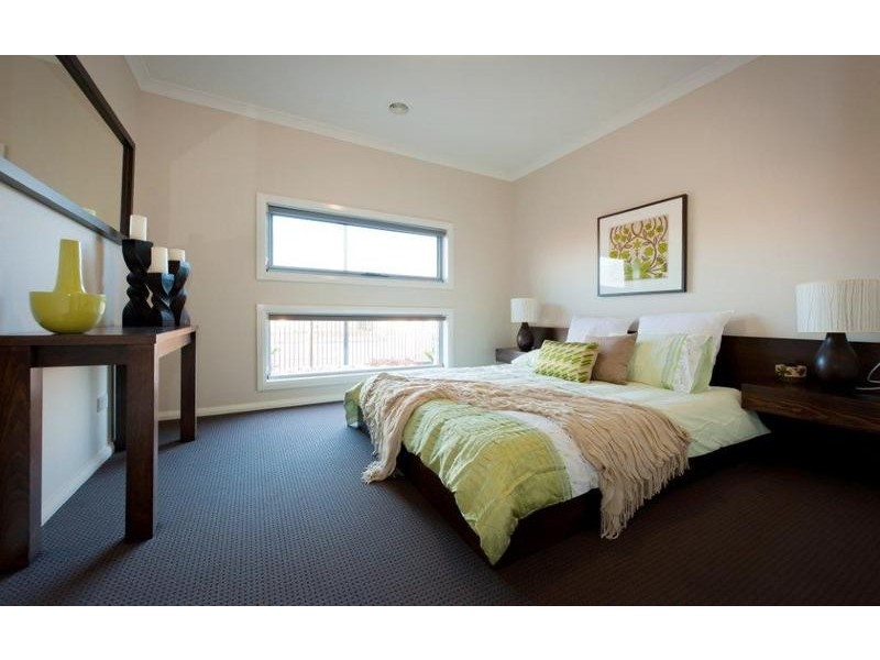 Melton South VIC 3338