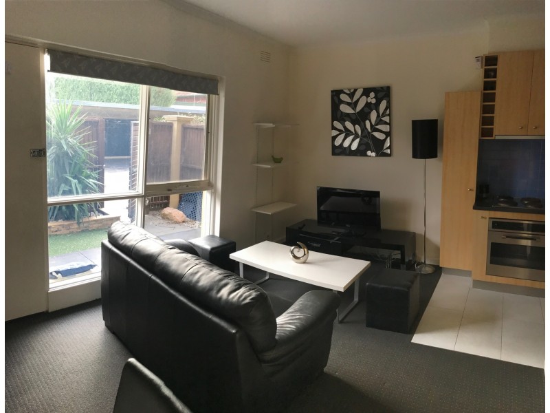 6/113 Eskdale Road, Caulfield North VIC 3161