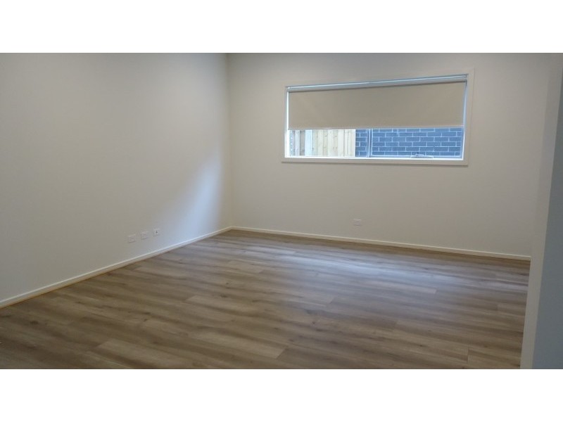 21 Starboard Way, Werribee VIC 3030