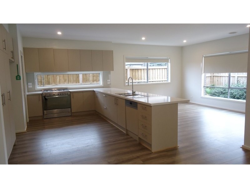 21 Starboard Way, Werribee VIC 3030