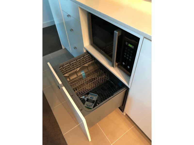 511/17 Malata Crescent, Success WA 6164