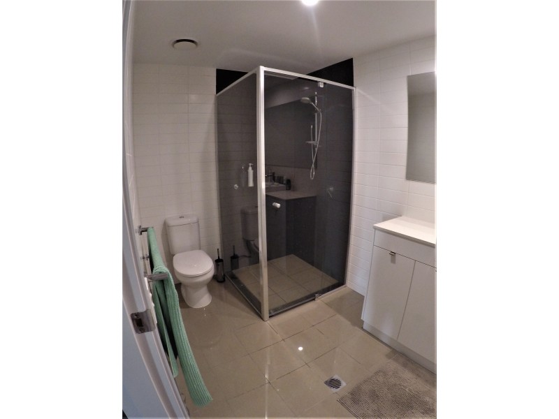 511/17 Malata Crescent, Success WA 6164