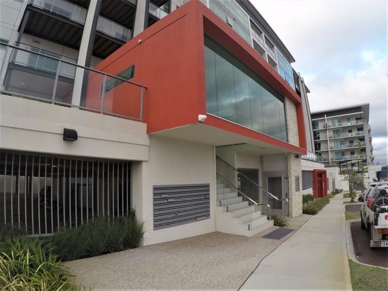 511/17 Malata Crescent, Success WA 6164