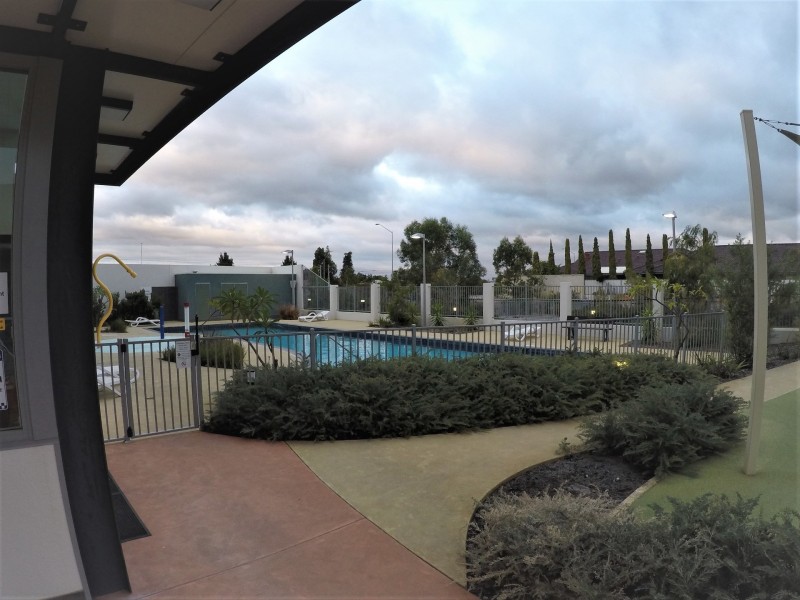 511/17 Malata Crescent, Success WA 6164