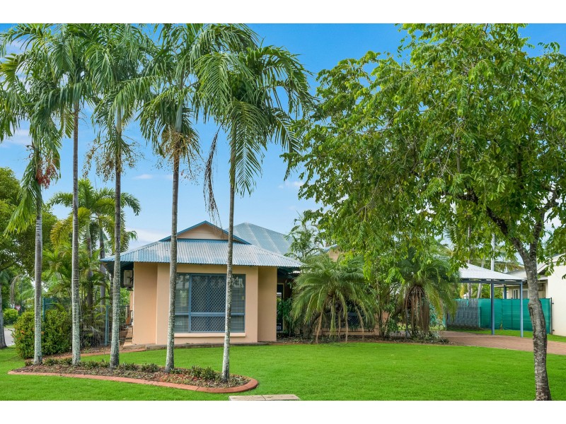 2 Carpentaria Court, Durack NT 0830