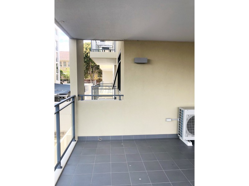 32/18 Wellington Street, East Perth WA 6004