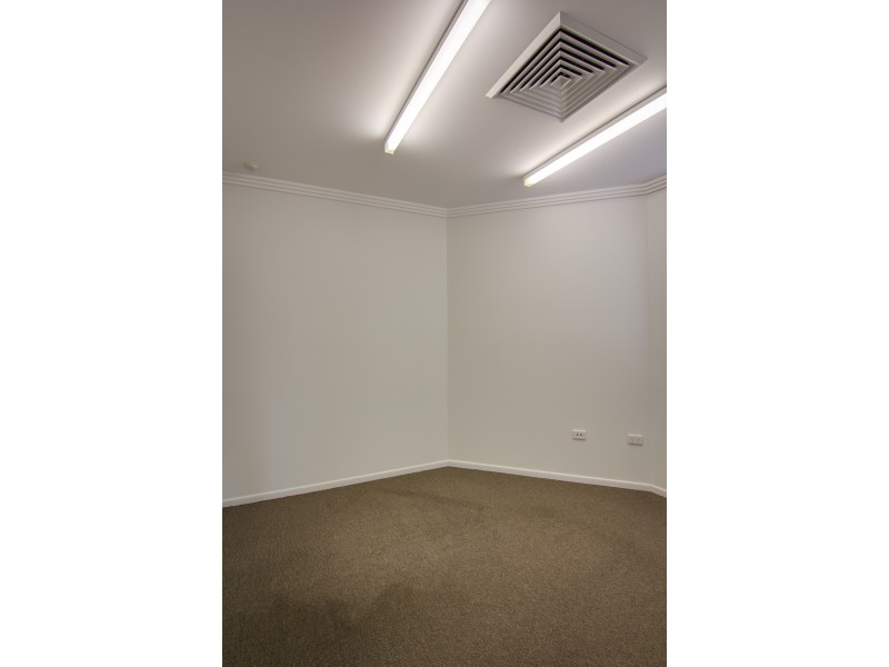 68 Barolin Street, Bundaberg Central QLD 4670