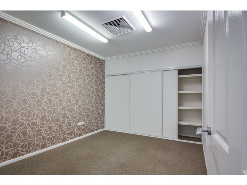 68 Barolin Street, Bundaberg Central QLD 4670