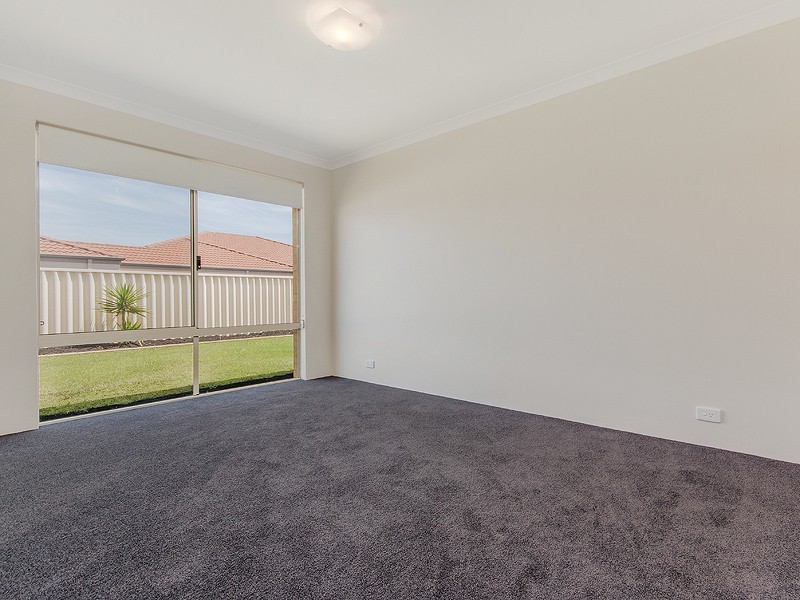 22 Miltona Drive, Secret Harbour WA 6173