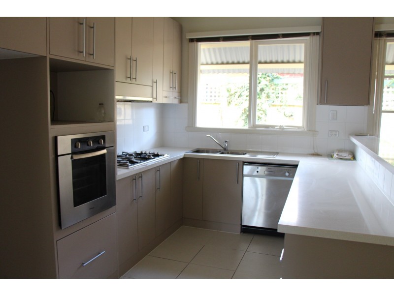 27 Howard Street, West Footscray VIC 3012