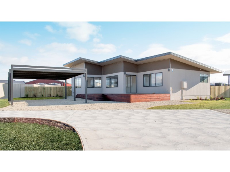 15 Rachel Crescent, Old Beach TAS 7017