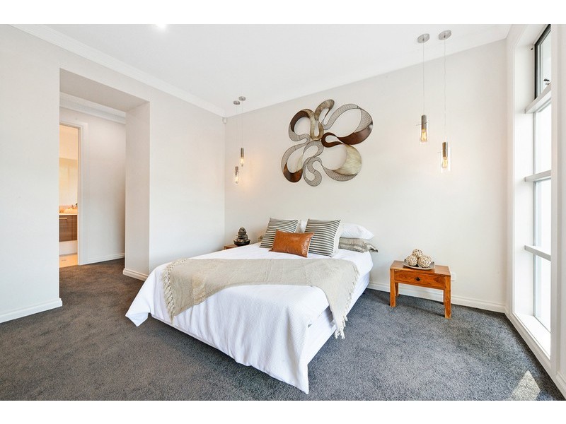 10A Grantley Ave, Daw Park SA 5041