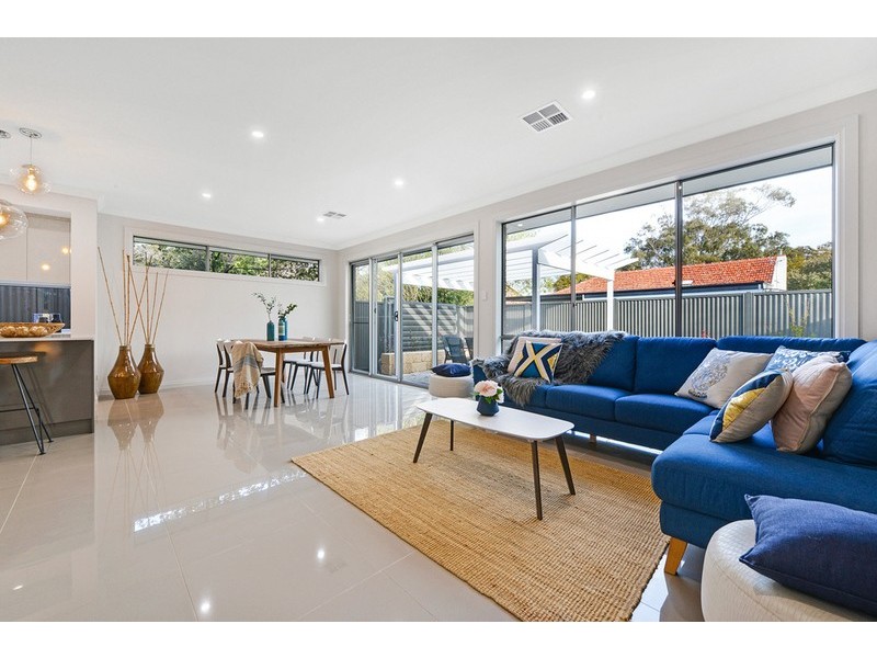 10A Grantley Ave, Daw Park SA 5041