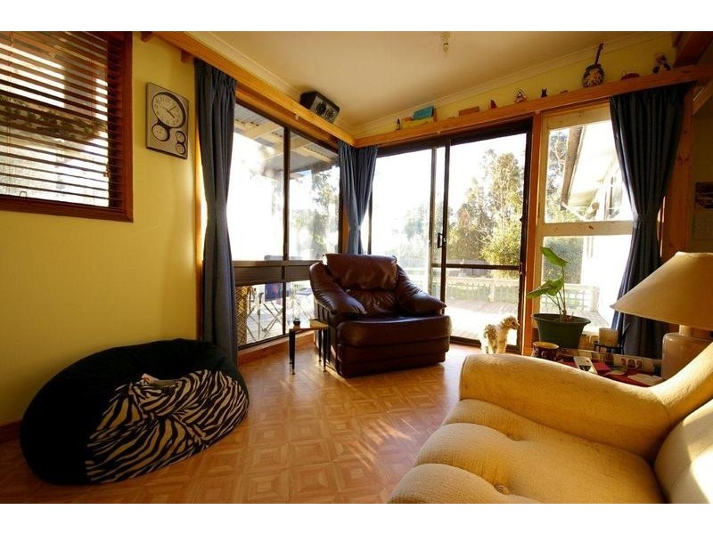 60-62 McMillan Street, Briagolong VIC 3860