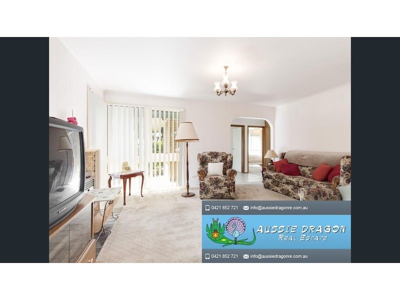 34 Strathmore Crescent, Hoppers Crossing VIC 3029