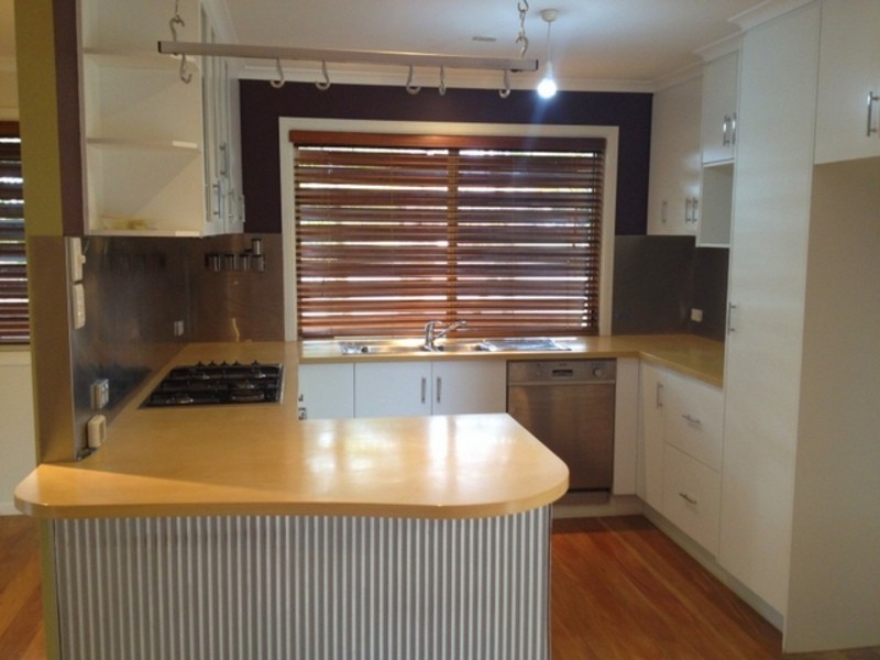 8 Muldoon Court, Eimeo QLD 4740