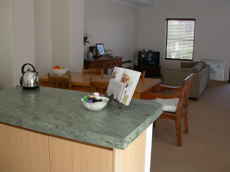 16 Juniper Bank Way, Subiaco WA 6008