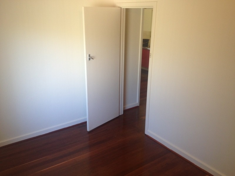 21 Sawle Road, Hamilton Hill WA 6163