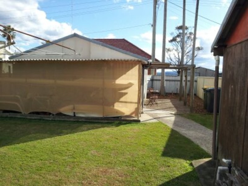 1 Arthur Street, Belmont South NSW 2280