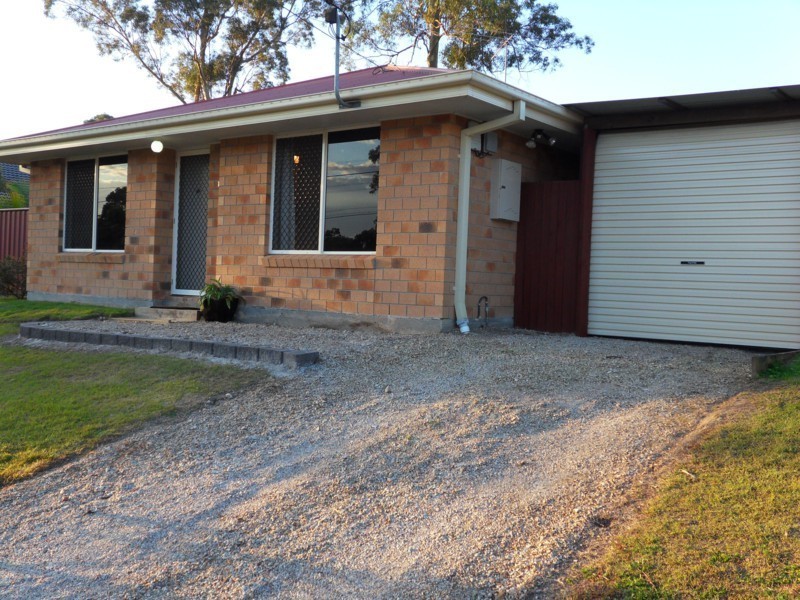 19 Barossa St, Kingston QLD 4114