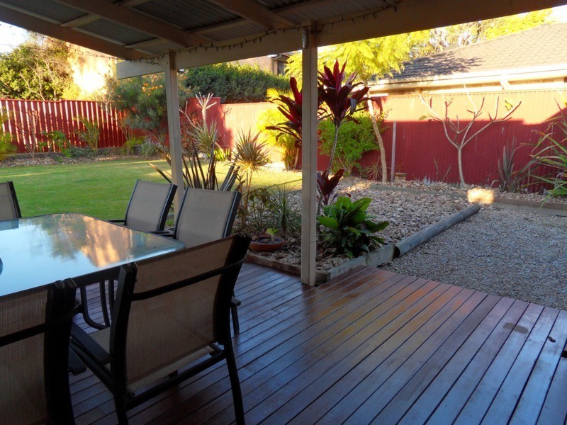 19 Barossa St, Kingston QLD 4114