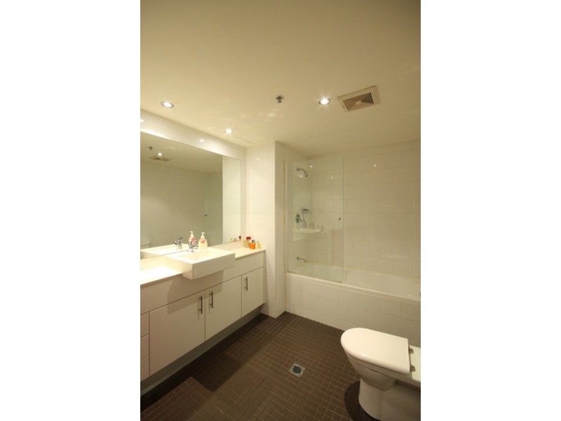 32/137-139 Bathurst St, Sydney NSW 2000