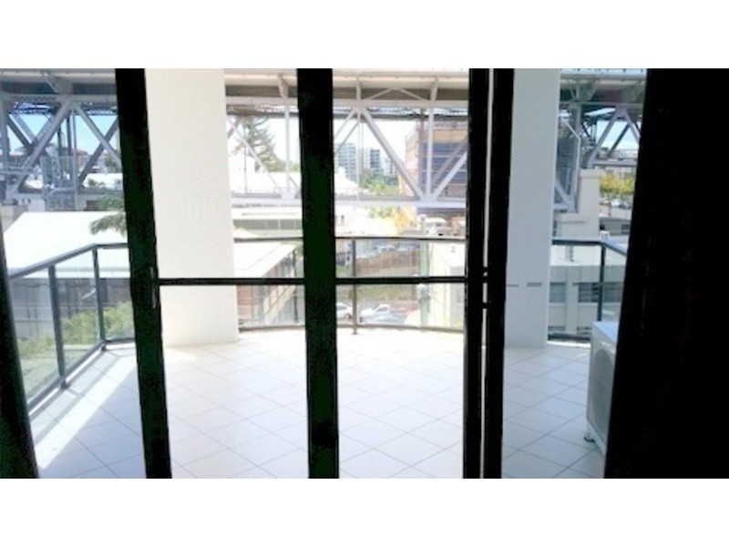 14/161 Main Street, Kangaroo Point QLD 4169