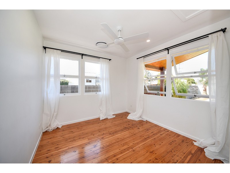 86 Third Avenue, Palm Beach QLD 4221