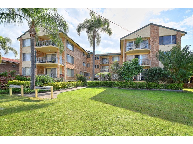Palm Beach QLD 4221