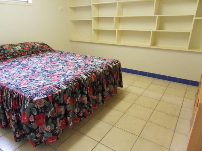 3/90 Cinderella Dr, Springwood QLD 4127