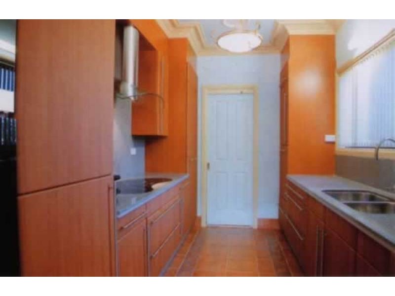 28  Birch Crescent, Corrimal NSW 2518